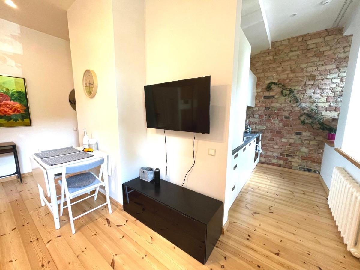 Cozy Home Matisa Apartment, Free Parking, Self Check-In リガ エクステリア 写真